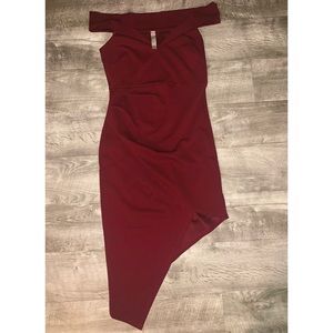 Red wine, Off the shoulder dress. Size small.